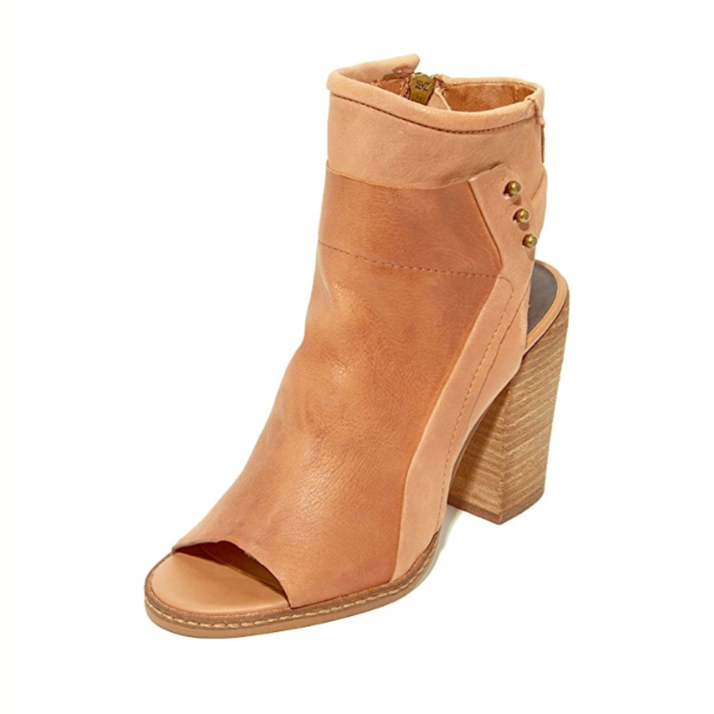 Dolce Vita Niki Booties - Picture 2 of 6